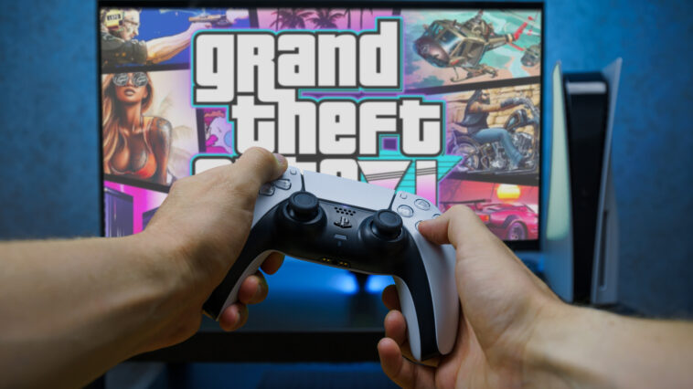 Hombre jugando a Grand Theft Auto